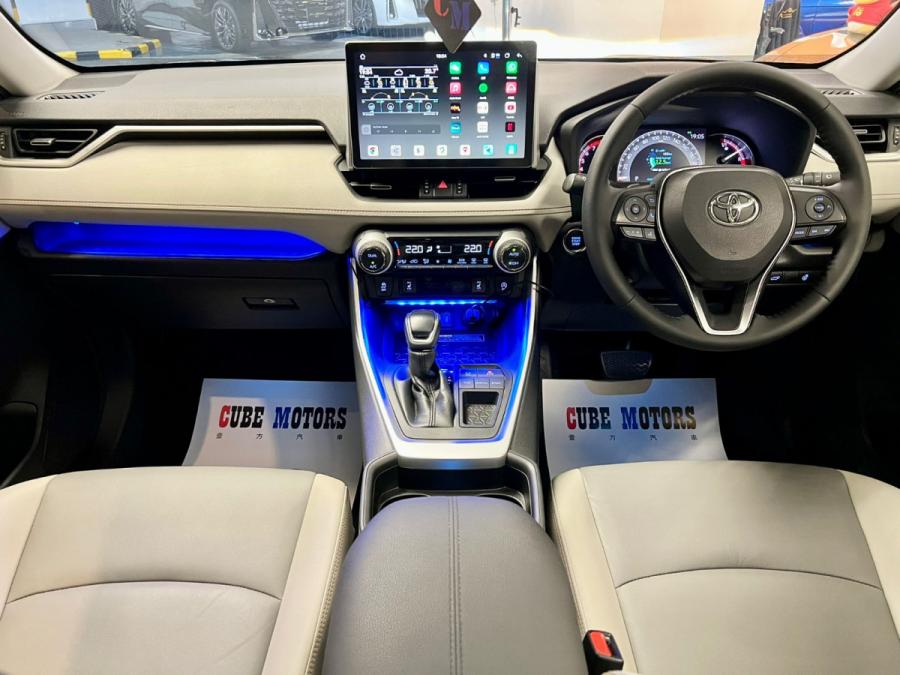 RAV4 Deluxe - Image 5